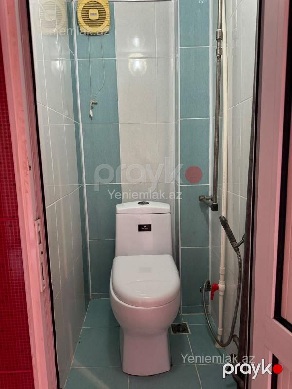 Satılır 3 otaqlı Bina evi menzil (Köhnə tikili), 68 m², 9-cu mikrorayon — Mənzil, Sumqayıt (7)