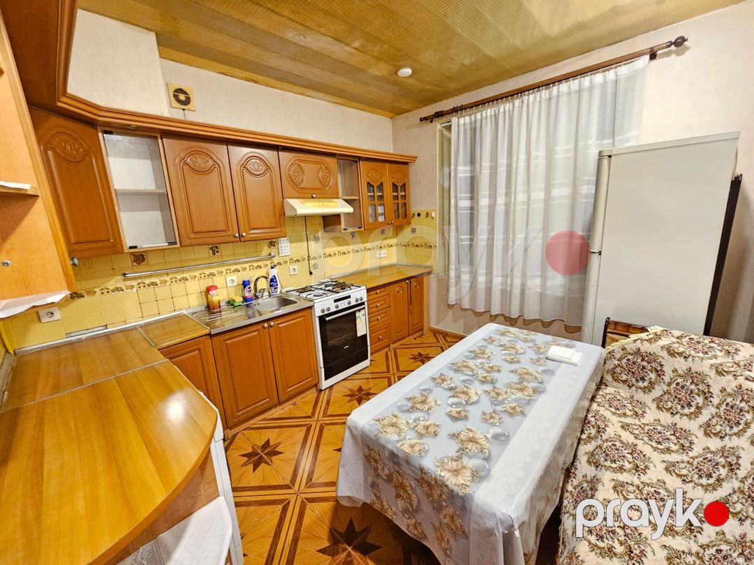 3 otaqlı mənzil kirayə verilir, 100 m², Yasamal rayonu,Elmer mt/s-na,BDU-ya və ATU-ya yaxın 2 otaqlı super təmirli ev kirayə verilir, Bakı — Mənzil (10)