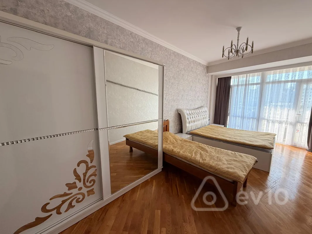 3 otaqlı mənzil, 110 m², Nizami Mall — kirayə — Mənzil, Bakı (11)