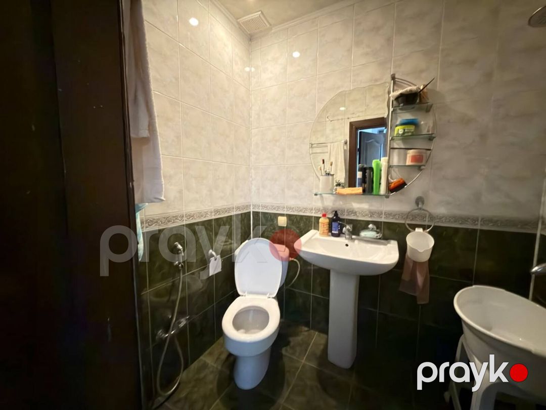 Satılır 2 otaqlı köhnə tikili 70 m² — Mənzil, Bakı (10)