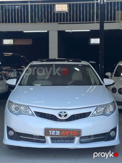 Toyota Camry, 2.5 L, 2013 il, 215 000 km — Bakı