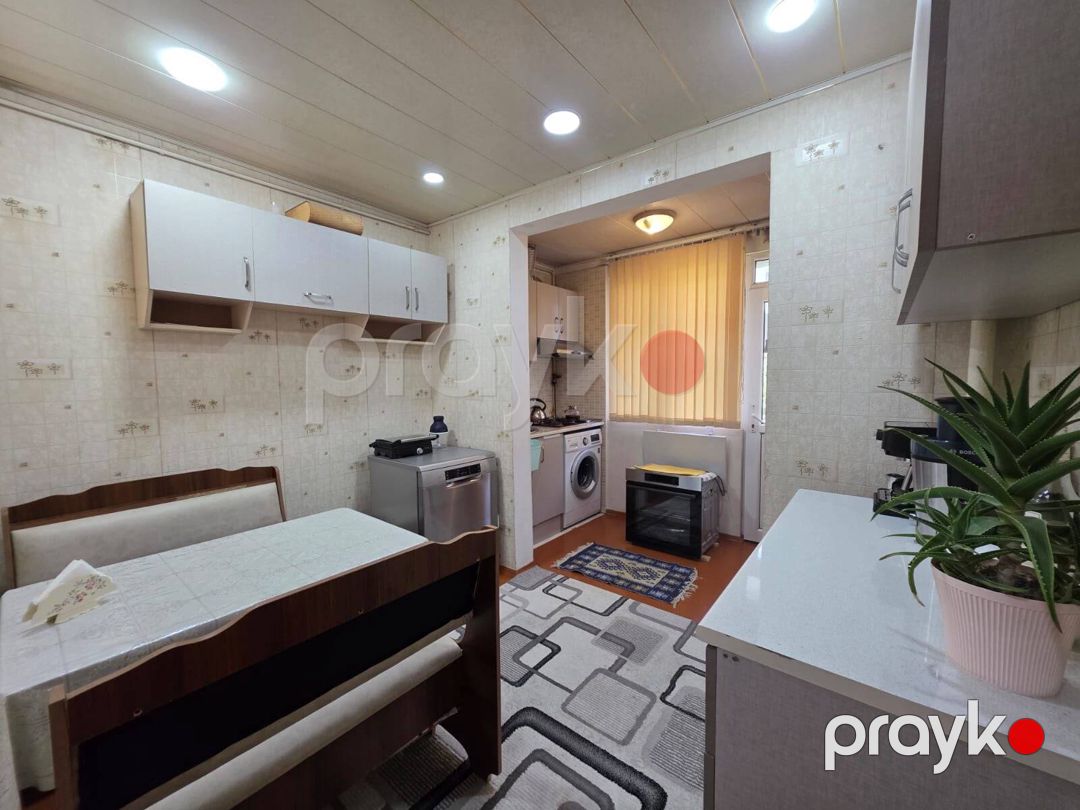 Satılır 2 otaqlı köhnə tikili 65 m² — Mənzil, Bakı (3)