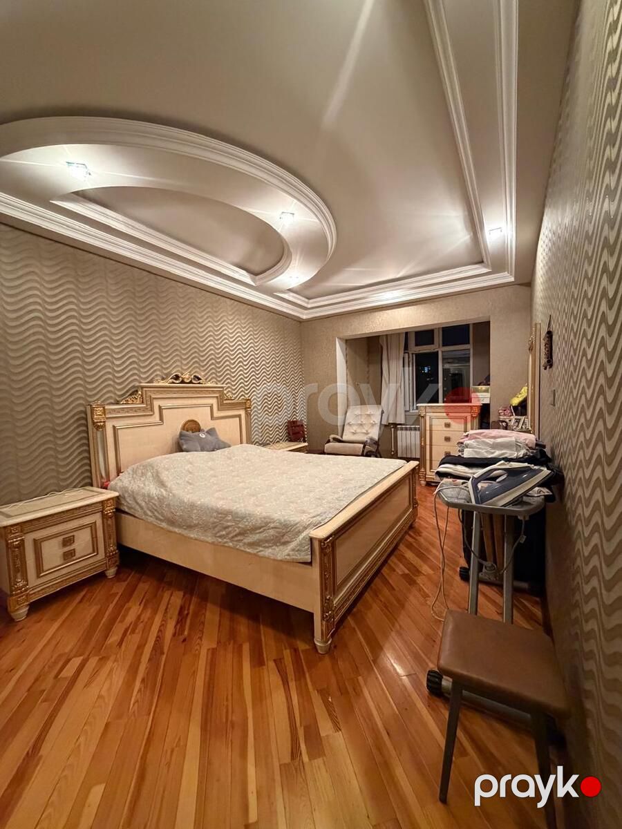 Satılır 5 otaqlı köhnə tikili 130 m² — Mənzil, Bakı (3)