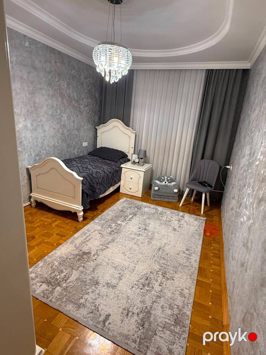 Satılır 3 otaqlı köhnə tikili 100 m² — Mənzil, Bakı (11)