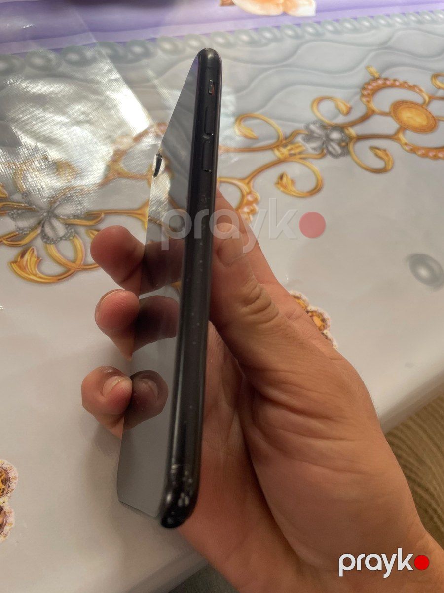 Apple iPhone XR Black 128GB/3GB — Smartfonlar, Bakı (4)