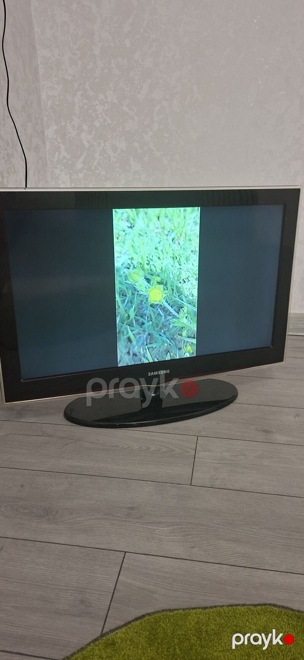 Samsung LCD televizor - Ekran diaqonalı: təxminən 32 düym - Göstəriş — Televizorlar, Bakı (2)