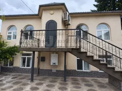 Satılır həyət evi, Bakıxanov — Ev, villa (2)