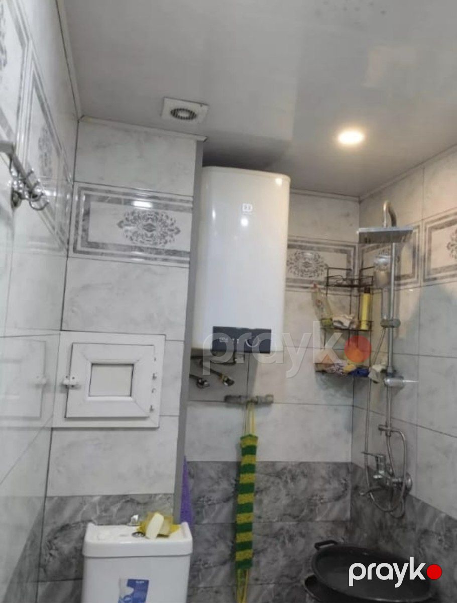 Satılır 2 otaqlı köhnə tikili 47 m² — Mənzil, Bakı (7)