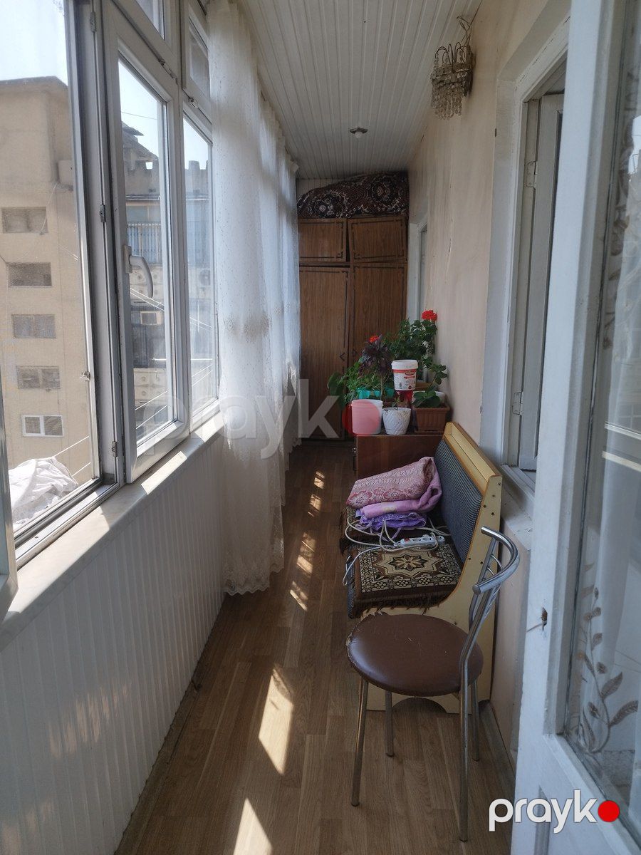 Satılır 5 otaqlı köhnə tikili 100 m² — Mənzil, Bakı (8)