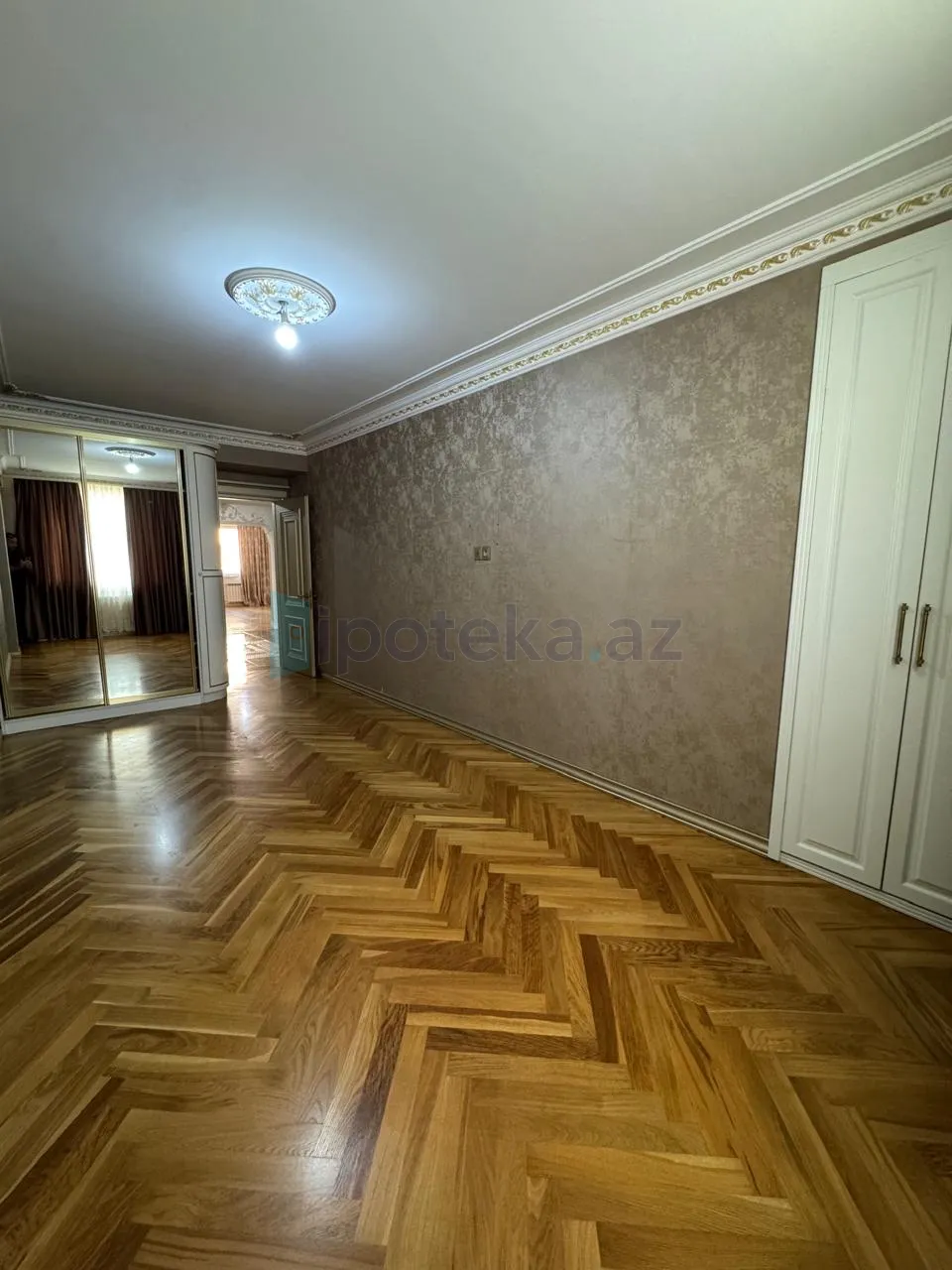 4 Otaq, Yeni tikili, Yasamal r., Yeni Yasamal q., 160.00 m² — Mənzil, Bakı (5)