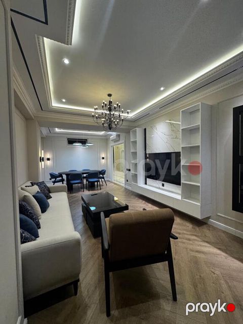 Satılır 4 otaqlı yeni tikili 170.5 m² — Bakı