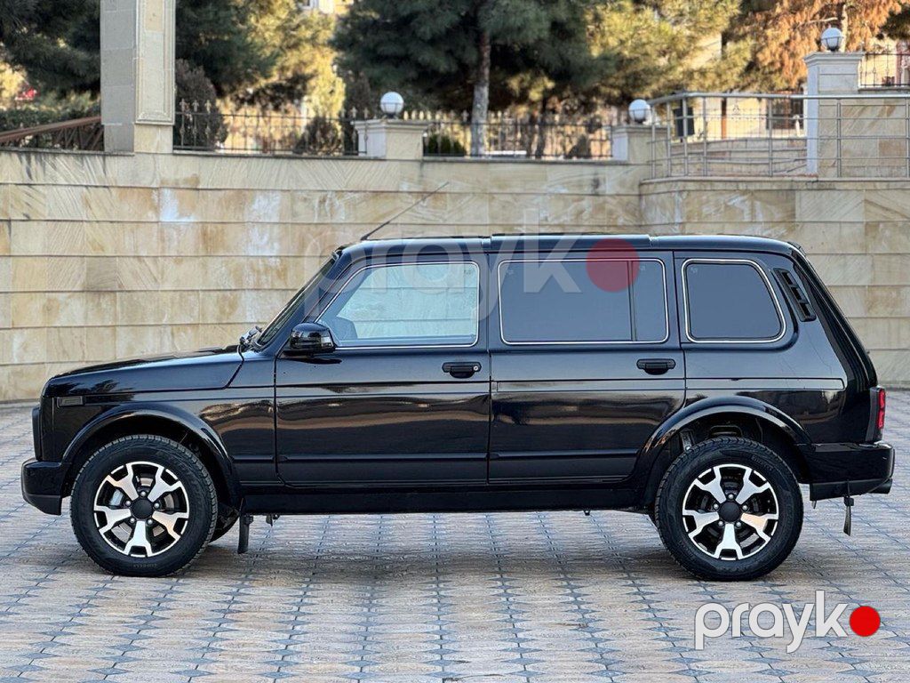 Lada (VAZ) Niva, 1.7 L, 2022 il, 36 000 km — Avtomobillər, Gəncə (5)