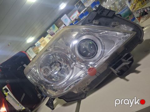 Toyota Land Cruiser Prado arxa işıqları — Bakı