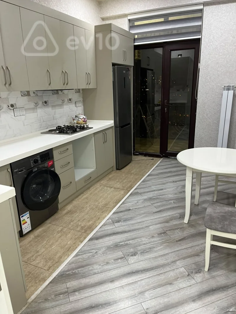 2 otaqlı mənzil, 95 m², Ceyhun Hacıbəyli küç. — kirayə — Mənzil, Bakı (7)