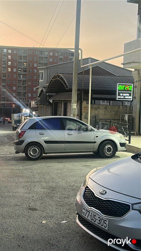 Kia Rio, 1.5 L, 2005 il, 373 000 km — Avtomobillər, Bakı (4)