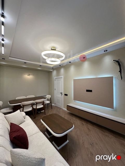 Satılır 3 otaqlı yeni tikili 82 m² — Bakı