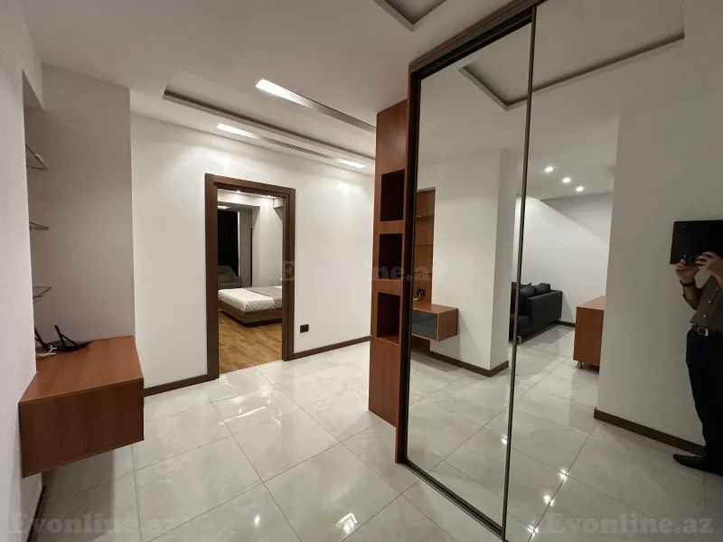 Kirayə verilir 3 otaqlı Mənzil Yeni tikili 100 m² Bakı, Səbail r — Mənzil, Bakı (8)