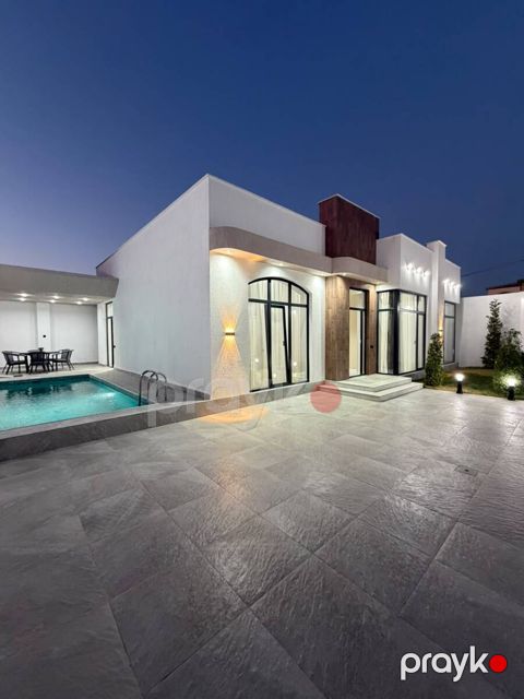 Satılır 4 otaqlı həyət evi/bağ evi 145 m² — Bakı