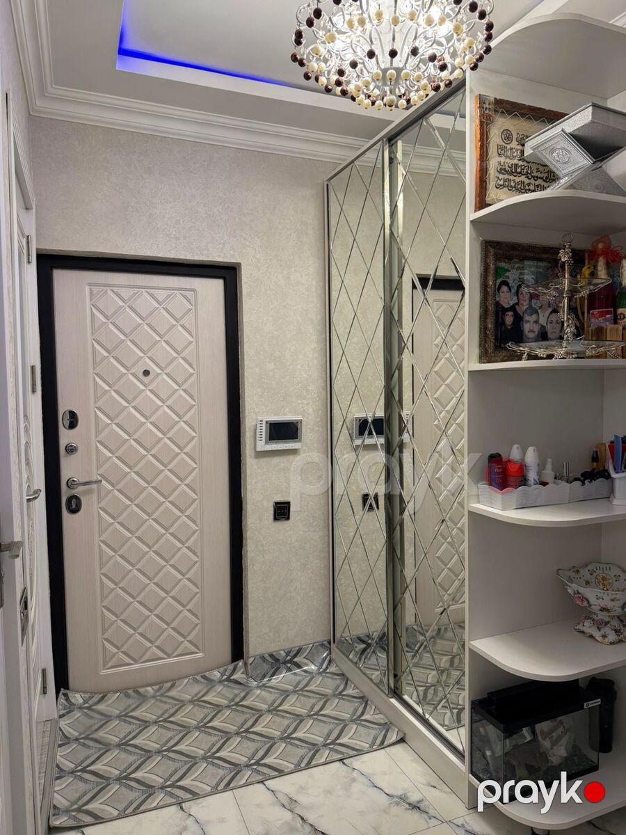 Satılır 2 otaqlı köhnə tikili 55 m² — Mənzil, Bakı (2)