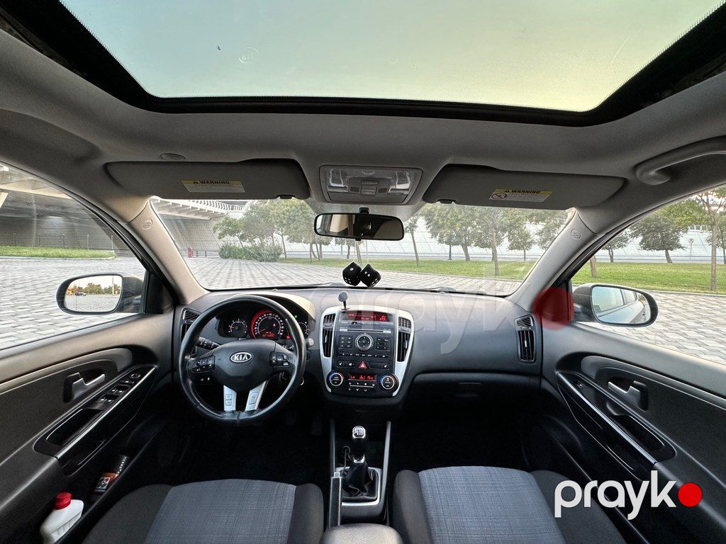 Kia Ceed SW, 1.6 L, 2010 il, 277 000 km — Avtomobillər, Bakı (3)