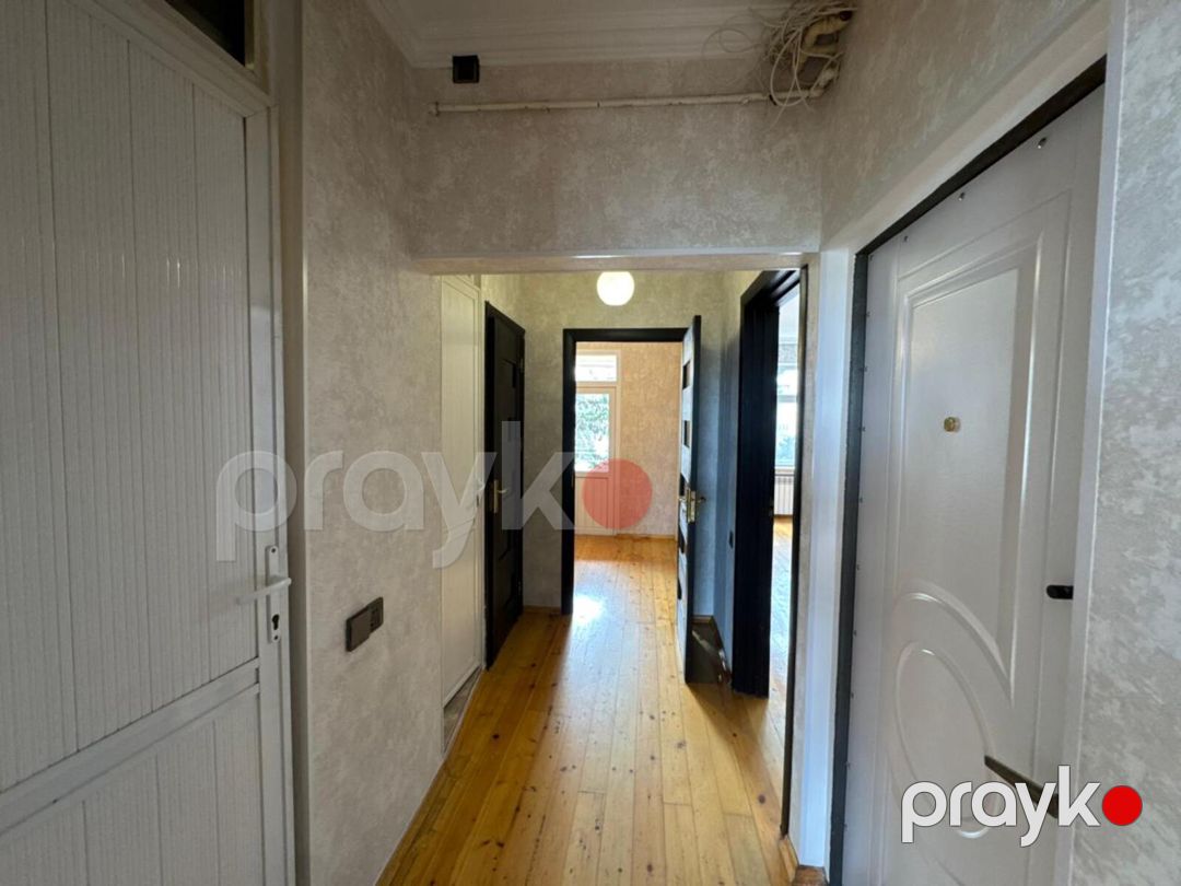 Satılır 2 otaqlı köhnə tikili 60 m² — Mənzil, Bakı (5)