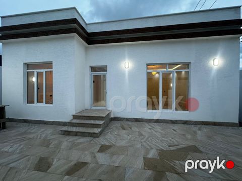 Satılır 4 otaqlı həyət evi/bağ evi 120 m² — Bakı