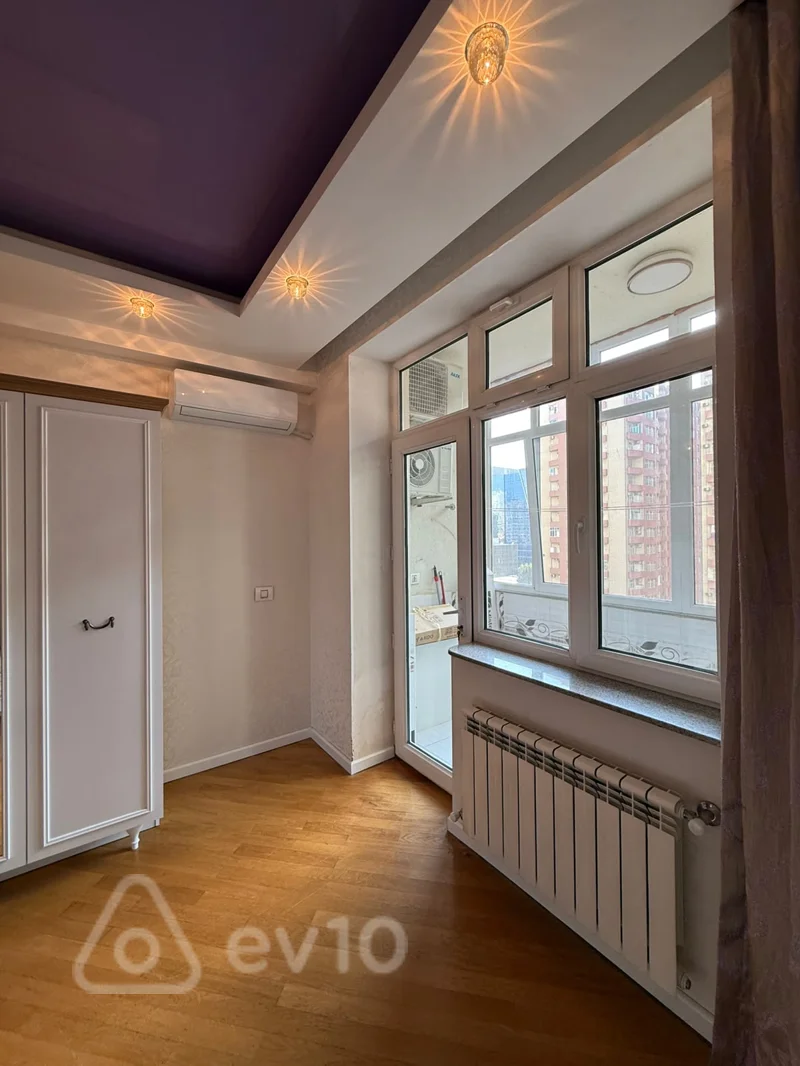 3 otaqlı mənzil, 150 m², Nəcəfqulu Rəfiyev 34 — kirayə — Mənzil, Bakı (10)