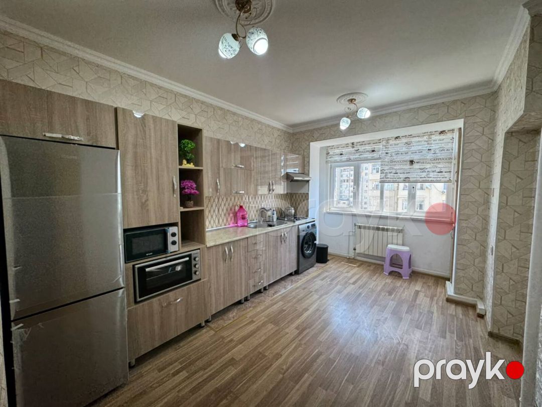 Satılır 2 otaqlı köhnə tikili 60 m² — Mənzil, Bakı (3)