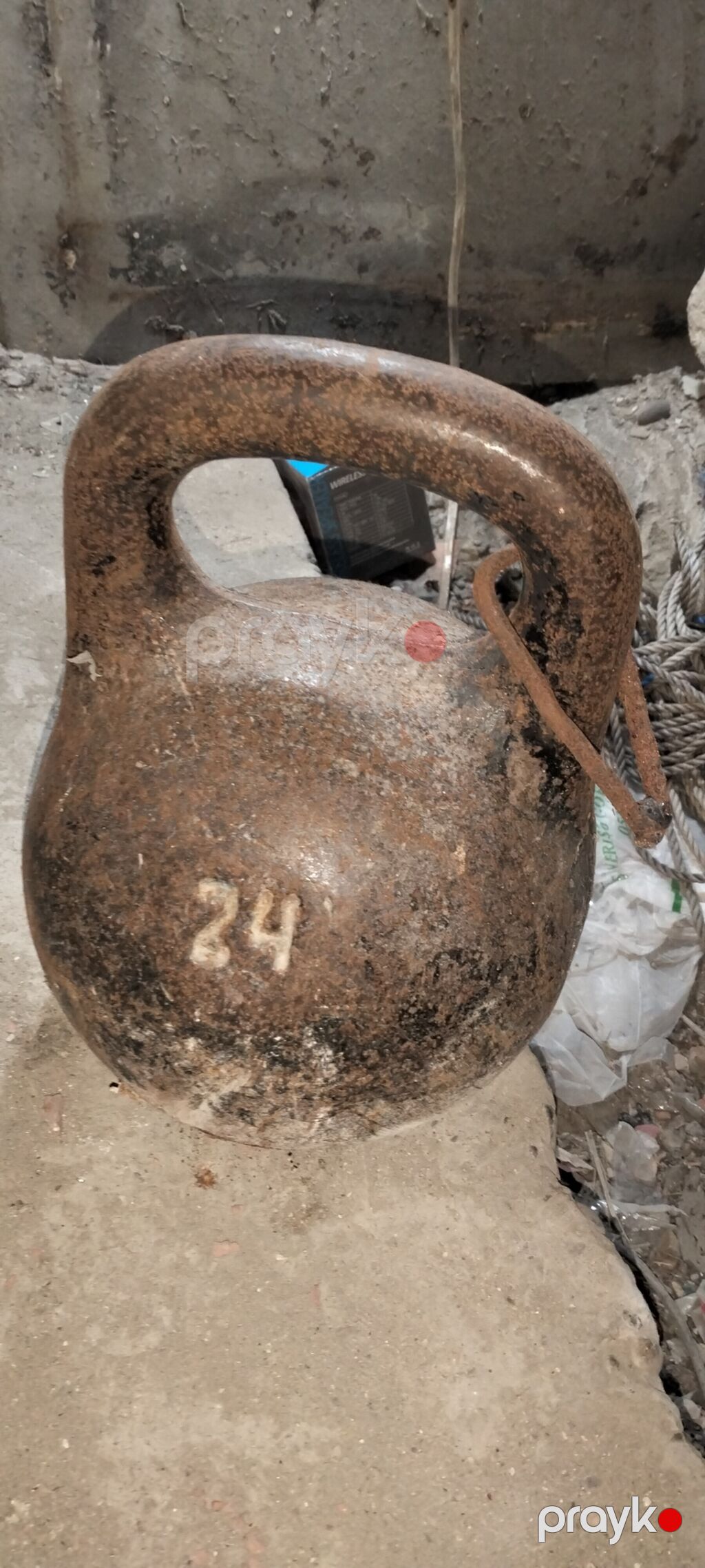 Dəmir girya – 24 kq - Kütlə: gövdədə “24” işarəsi (24 kq) — Dumbbellər, barbelər, diskləri, Sumqayıt (2)