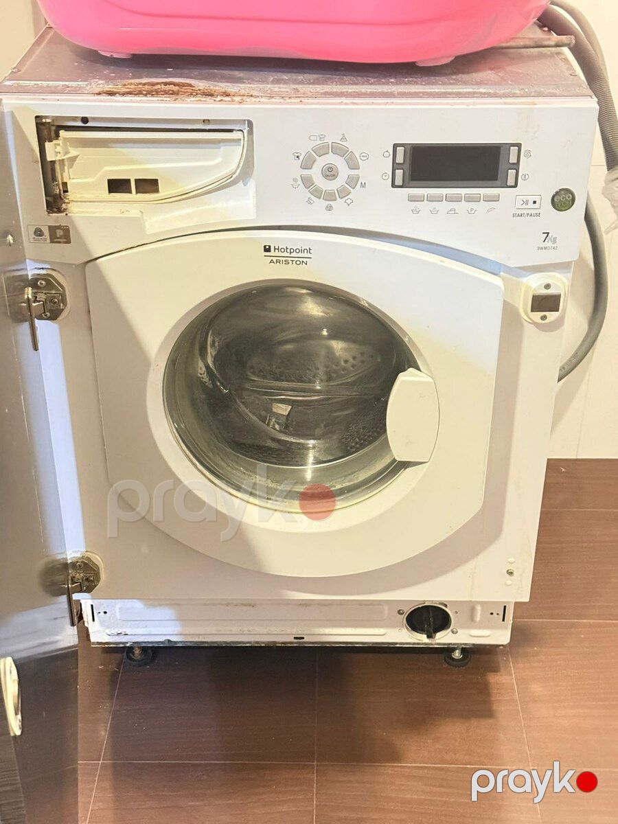 Paltaryuyan Hotpoint Ariston — Ev texnikası, Bakı (2)