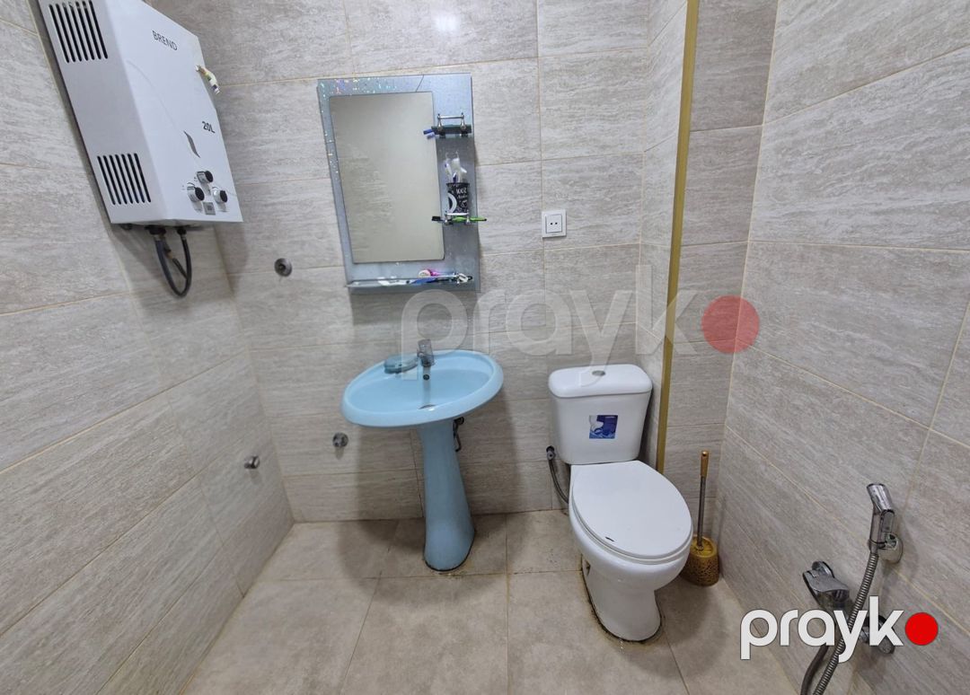 Satılır 2 otaqlı köhnə tikili 50 m² — Mənzil, Bakı (8)