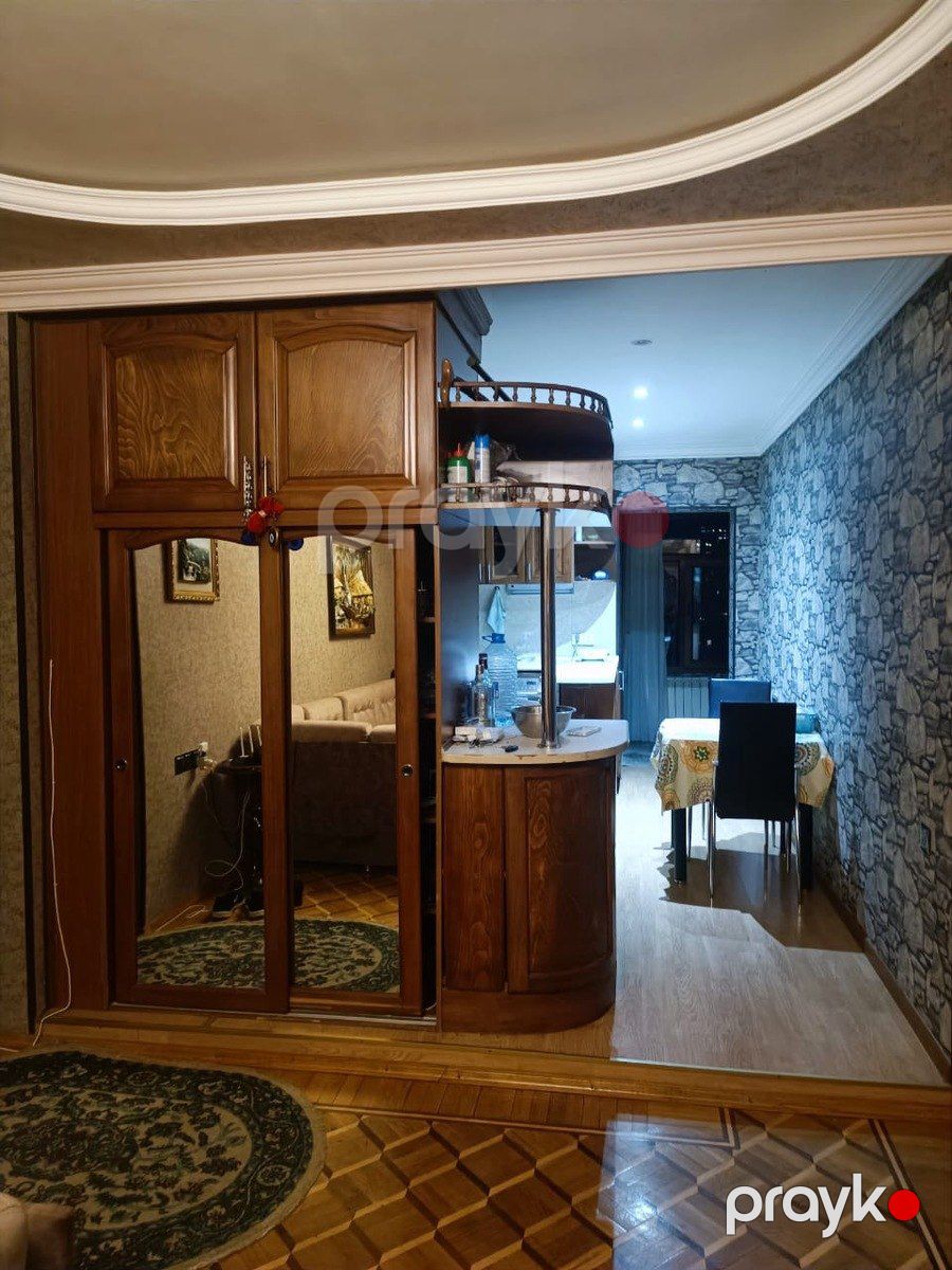 Satılır 5 otaqlı köhnə tikili 143 m² — Mənzil, Bakı (8)