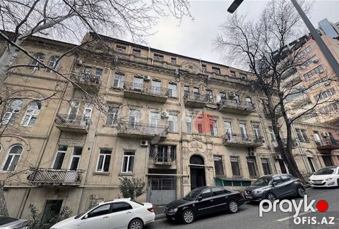 Köhnə tikili Satılır Səbail r., İçəri Şəhər m., 2 otaq, 55 m² — Bakı