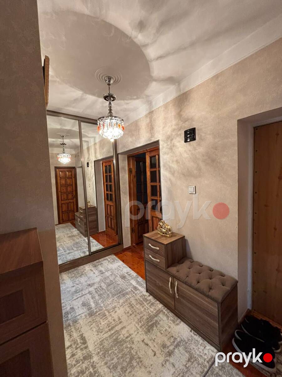 Satılır 2 otaqlı köhnə tikili 70 m² — Mənzil, Bakı (3)