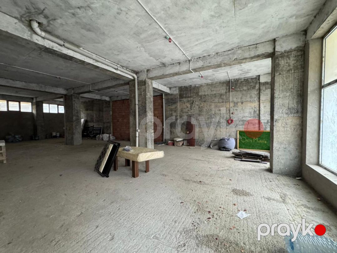Satılır obyekt 185 m² — Əmlak, Bakı (3)