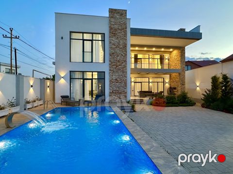 Satılır 4 otaqlı həyət evi/bağ evi 280 m² — Bakı