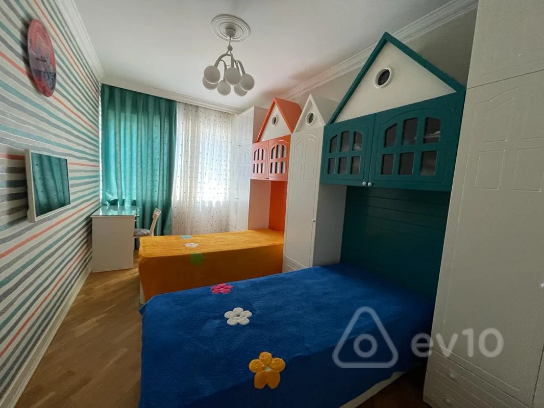 3 otaqlı mənzil, 135 m², Babək prospekti 10A — kirayə — Mənzil, Bakı (9)