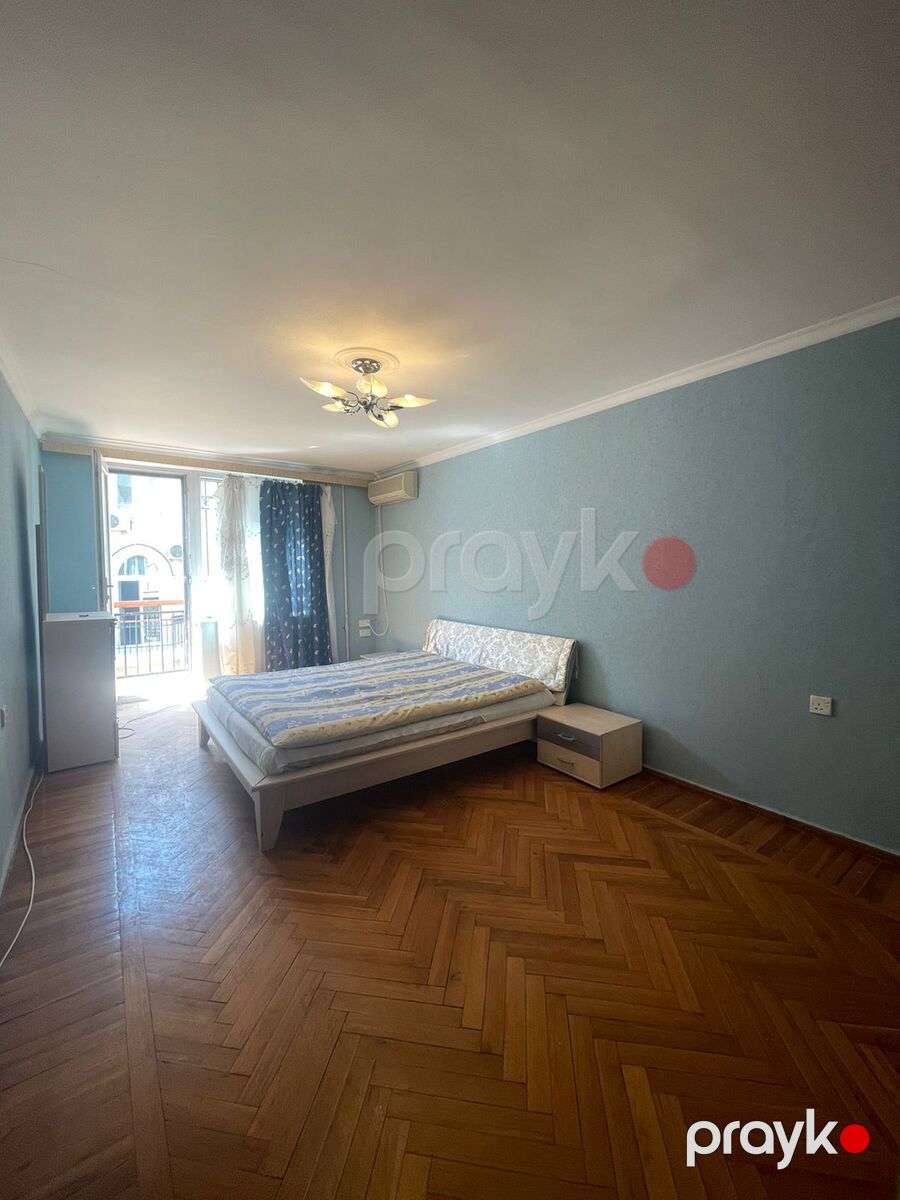 Satılır 2 otaqlı köhnə tikili 83 m² — Mənzil, Bakı (4)
