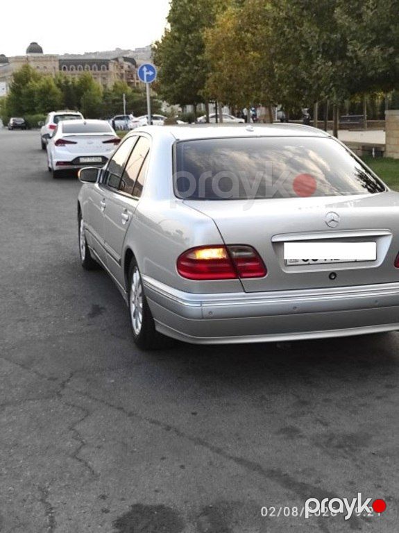 Mercedes E 270, 2.7 L, 2001 il, 424 000 km — Avtomobillər, Bakı (3)