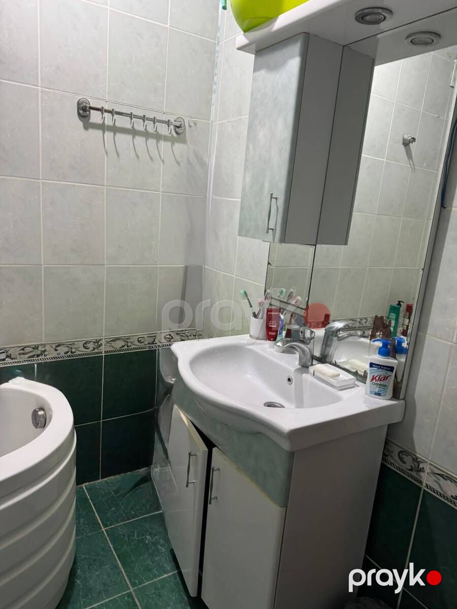 Satılır 3 otaqlı köhnə tikili 108 m² — Mənzil, Bakı (11)