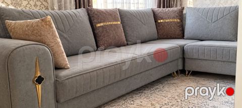 Divan satılır 400₼. açılır bazası var. Demək olar ki yenidir. Ünvan — Mehdiabad