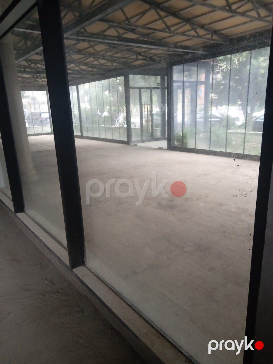 İcarəyə verilir obyekt 611 m² — Əmlak, Bakı (3)
