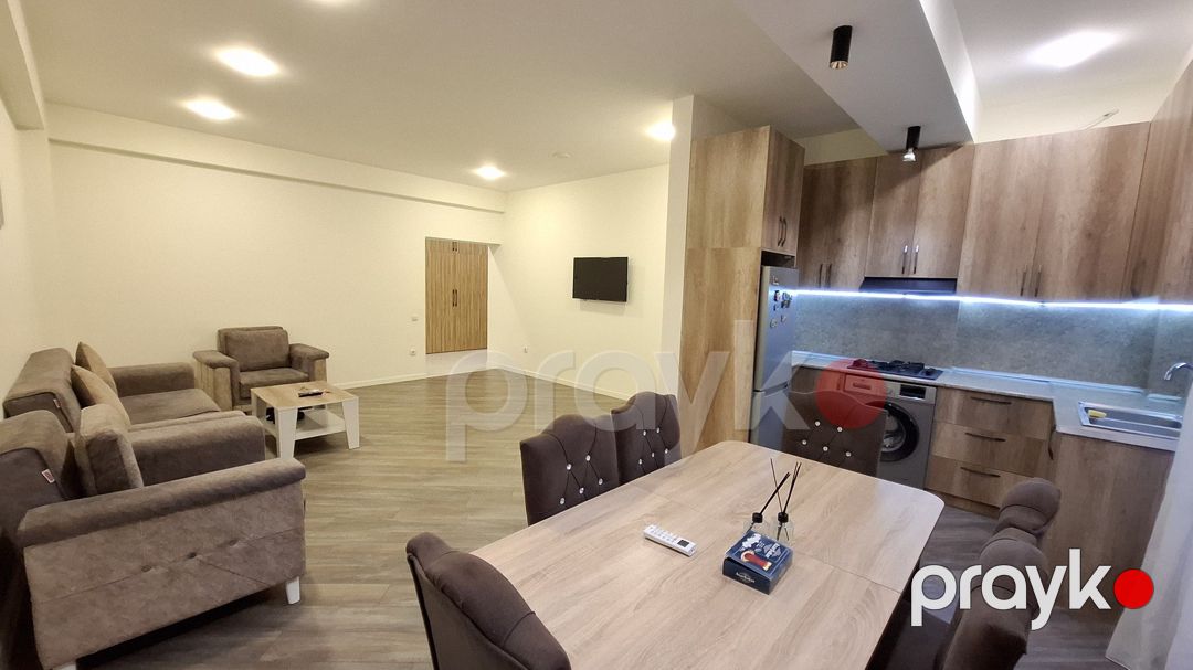 Satılır 2 otaqlı köhnə tikili 82 m² — Mənzil, Bakı (2)