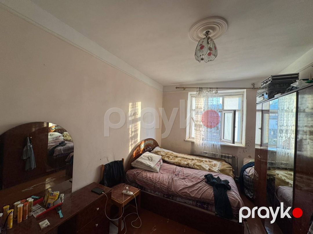 Satılır 4 otaqlı köhnə tikili 105 m² — Mənzil, Bakı (8)