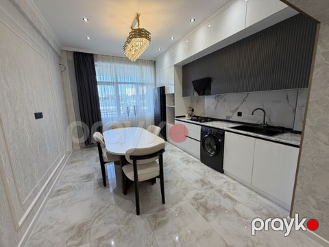 Satılır 2 otaqlı yeni tikili 90 m² — Bakı