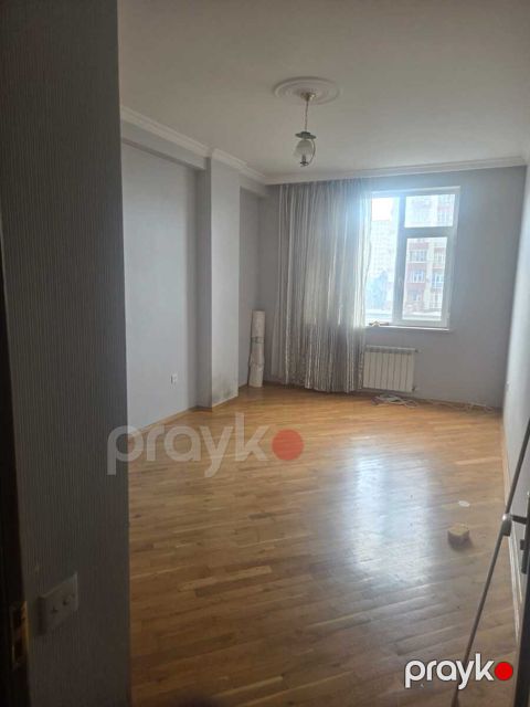 Satılır 4 otaqlı yeni tikili 144 m² — Bakı