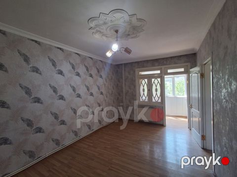 Satılır 2 otaqlı köhnə tikili 45 m² — Bakı