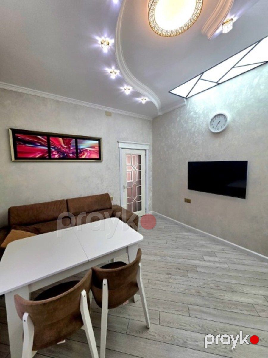 Satılır 10 otaqlı həyət evi/bağ evi 550 m² — Ev, villa, Bakı (11)
