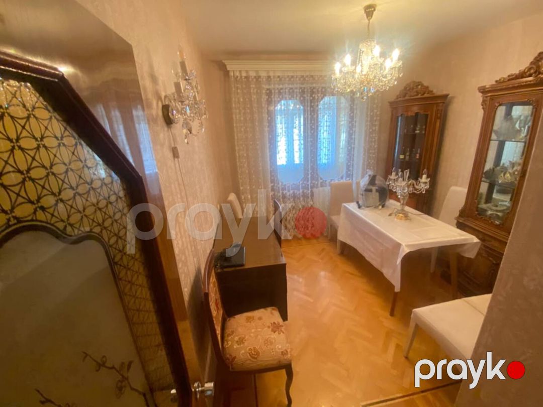 Satılır 4 otaqlı köhnə tikili 110 m² — Mənzil, Bakı (9)