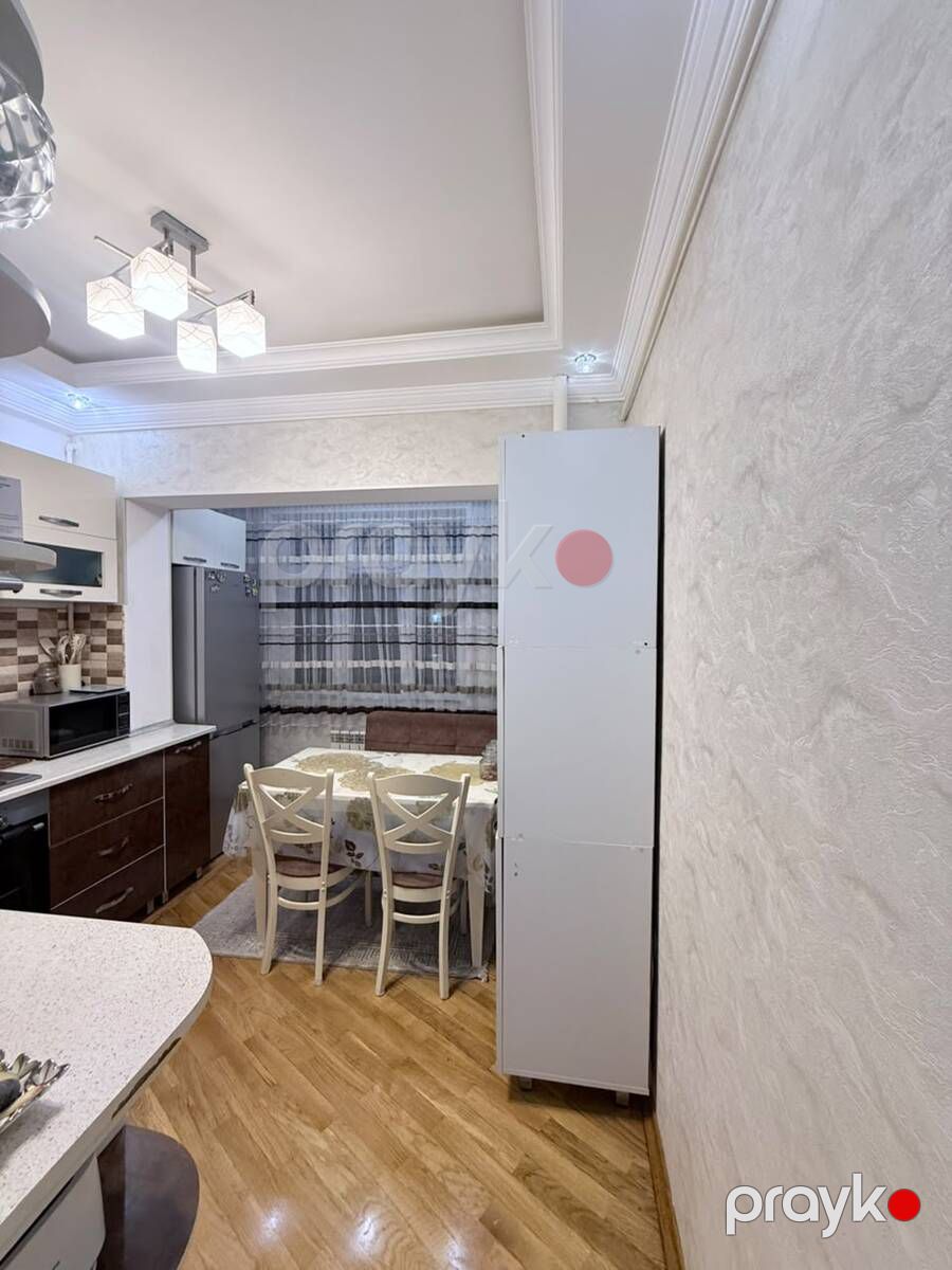 Satılır 2 otaqlı köhnə tikili 63 m² — Mənzil, Bakı (8)